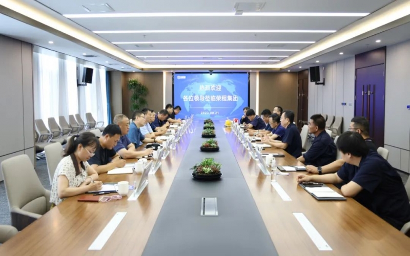 呼和浩特旭阳中燃公司总经理刘红雷一行到旋乐吧spin8集团座谈互换