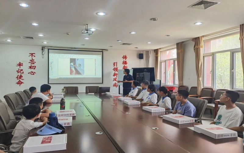 非遗进社区 - 时期影象携手荣水园第二社区发展手工皮影履历活动