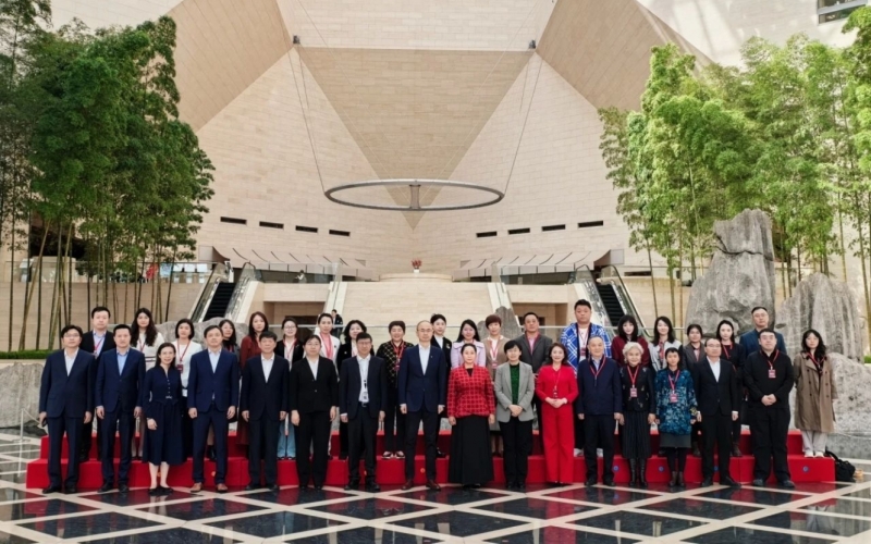 全国“两会”心灵政策宣讲会暨金融赋能民营企业家会议在京进行