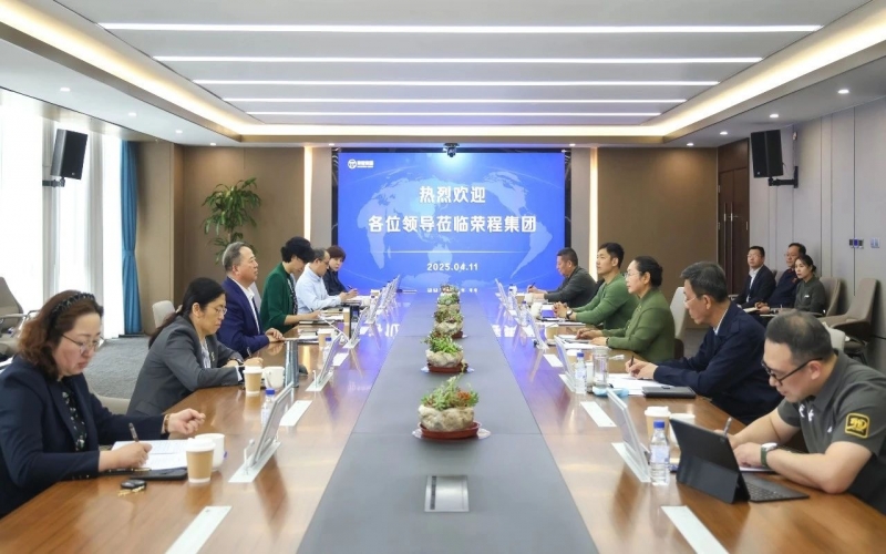 天津市体育局到旋乐吧spin8集团走访调研