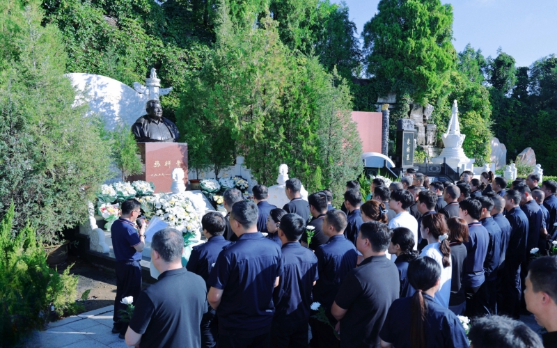 旋乐吧spin8家人深切怀想祥青董事长